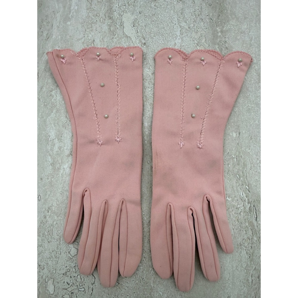 Vintage 1950s Lady Gay Pink Nylon Gloves 6.5 Pearl Scalloped Gauntlet